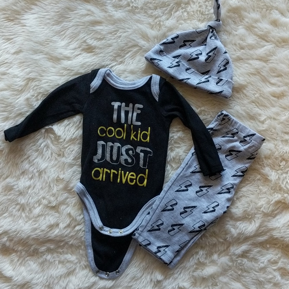 Cool Kid Outfit with Hat $5 if bundled!📦📦